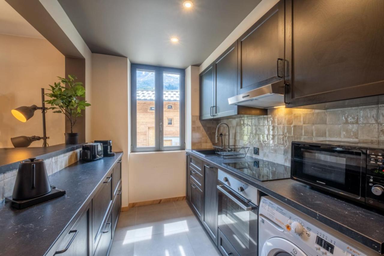 Newly Renovated Apartment With Mont Blanc View Chamonix Ngoại thất bức ảnh